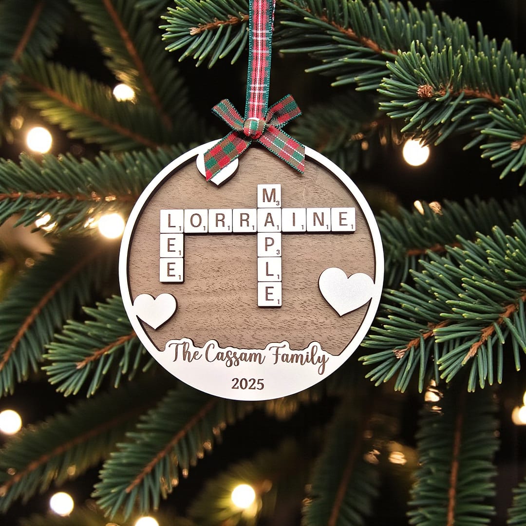 Scrabble Family Names Ornament - Image 4