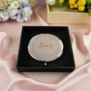Alternative view of Personalised Compact Mirror