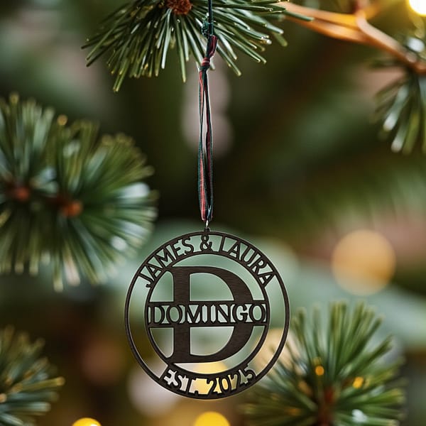 Circle Monogram Couple's Ornament